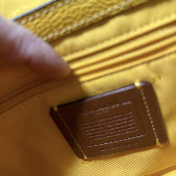 Coach Cassie 19 Vibrant Yellow Crossbody Bag - Picture 8 of 14